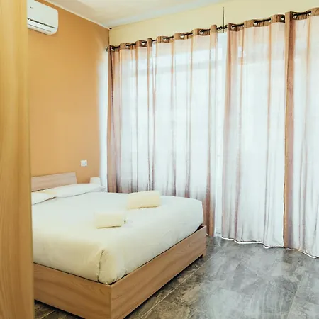 Apartament Roberta House *
